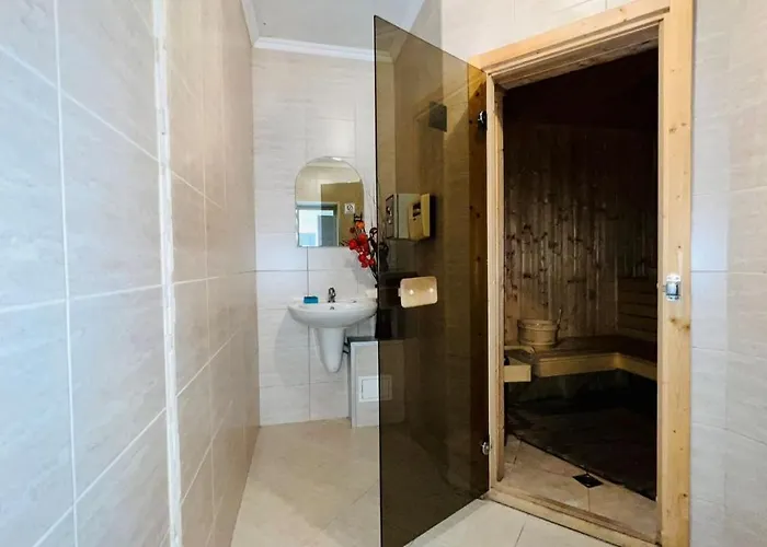 Апартамент Bratanov Vip Vision *