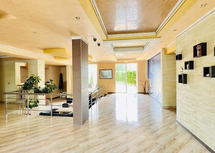 Bratanov Vip Vision Слънчев бряг