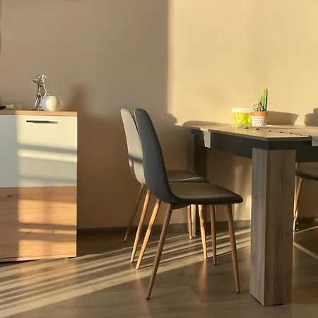 Bratanov Vip Vision Апартаменти Сонячний Берег