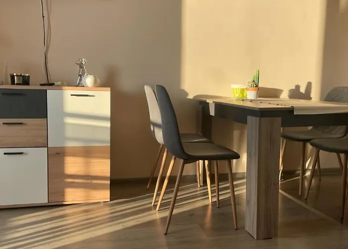 Bratanov Vip Vision Апартаменти Сонячний Берег